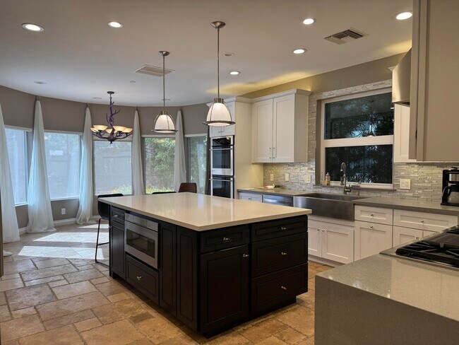 Kitchen - 3160 Bel Air Dr