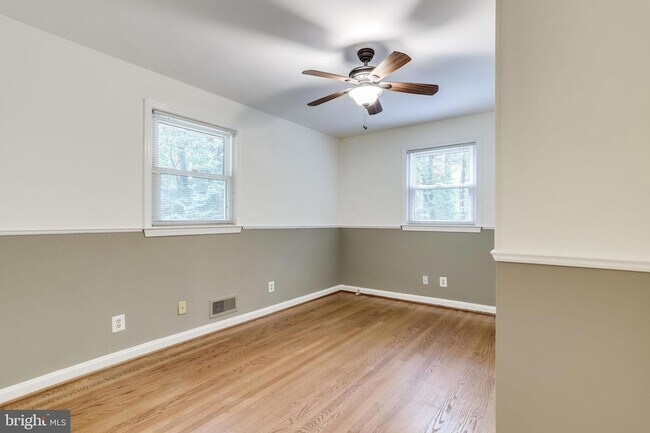 Building Photo - 5225 Old Dominion Dr