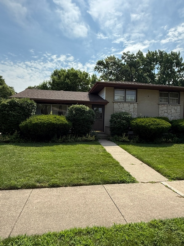 Building Photo - 1007 N Gibbons Ave