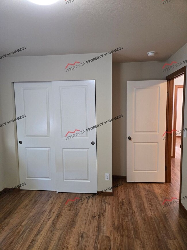Building Photo - STATUS-AVAILABLE- |R16| $2450
