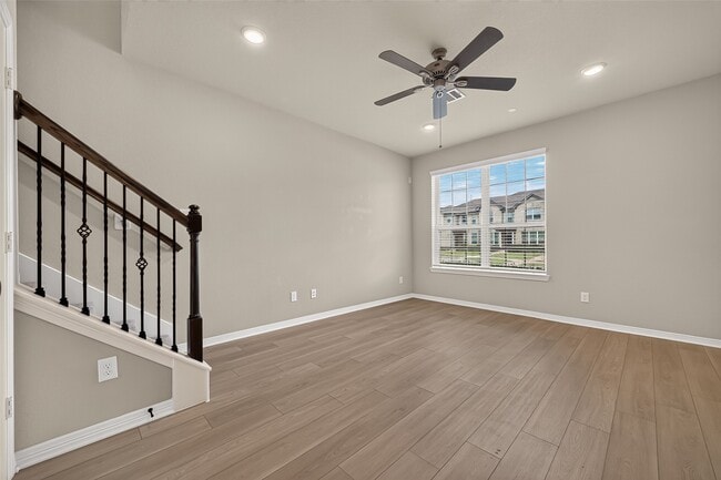 Building Photo - 8033 Scanlan Trl