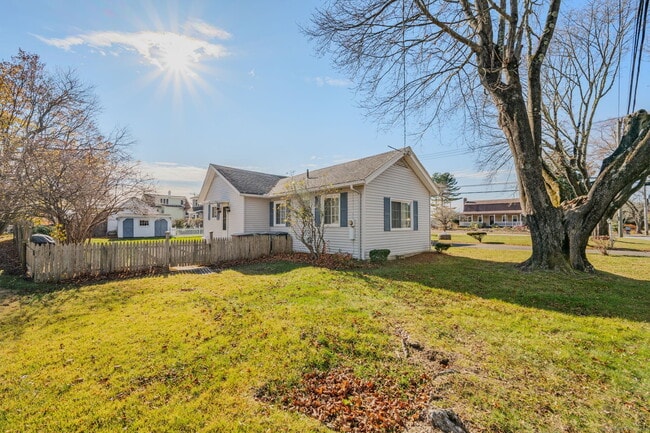 Building Photo - 139 Pennsylvania Ave