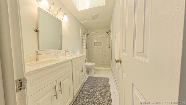 Building Photo - 13484 Jonquil Ct