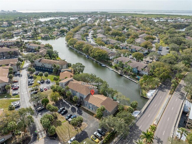 Building Photo - 6301 Newtown Cir