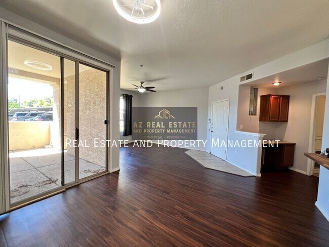 Building Photo - 5303 N 7th St