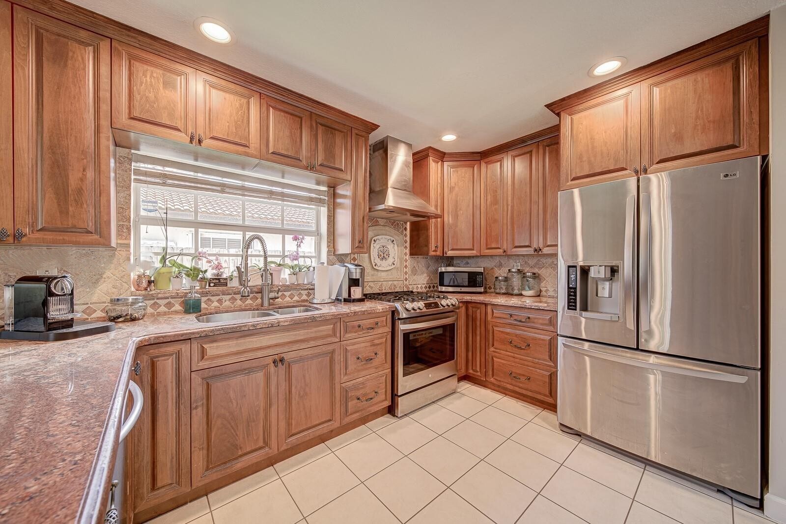 Building Photo - 18128 SW 151st Ave