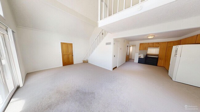 Building Photo - 102 W Windjammer Rd