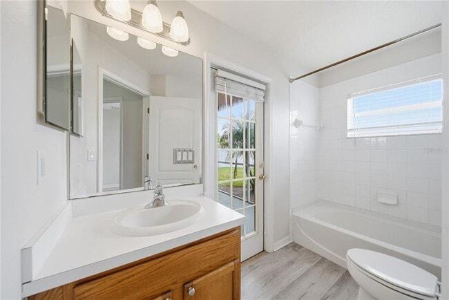 Building Photo - 31202 Baclan Dr