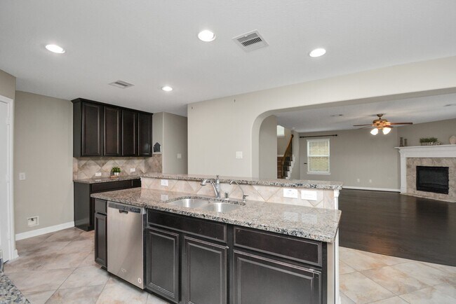 Building Photo - 9970 Morgan Creek Ln