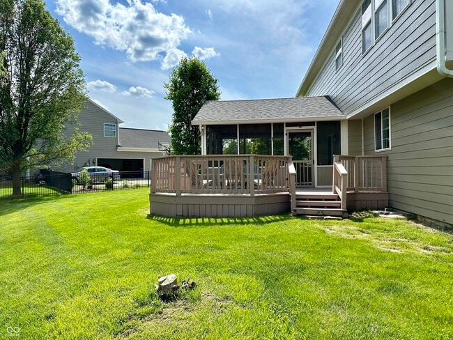 Building Photo - 14215 Charity Chase Cir