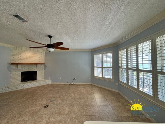 Building Photo - Welcome to Your Dream Waterfront Home!