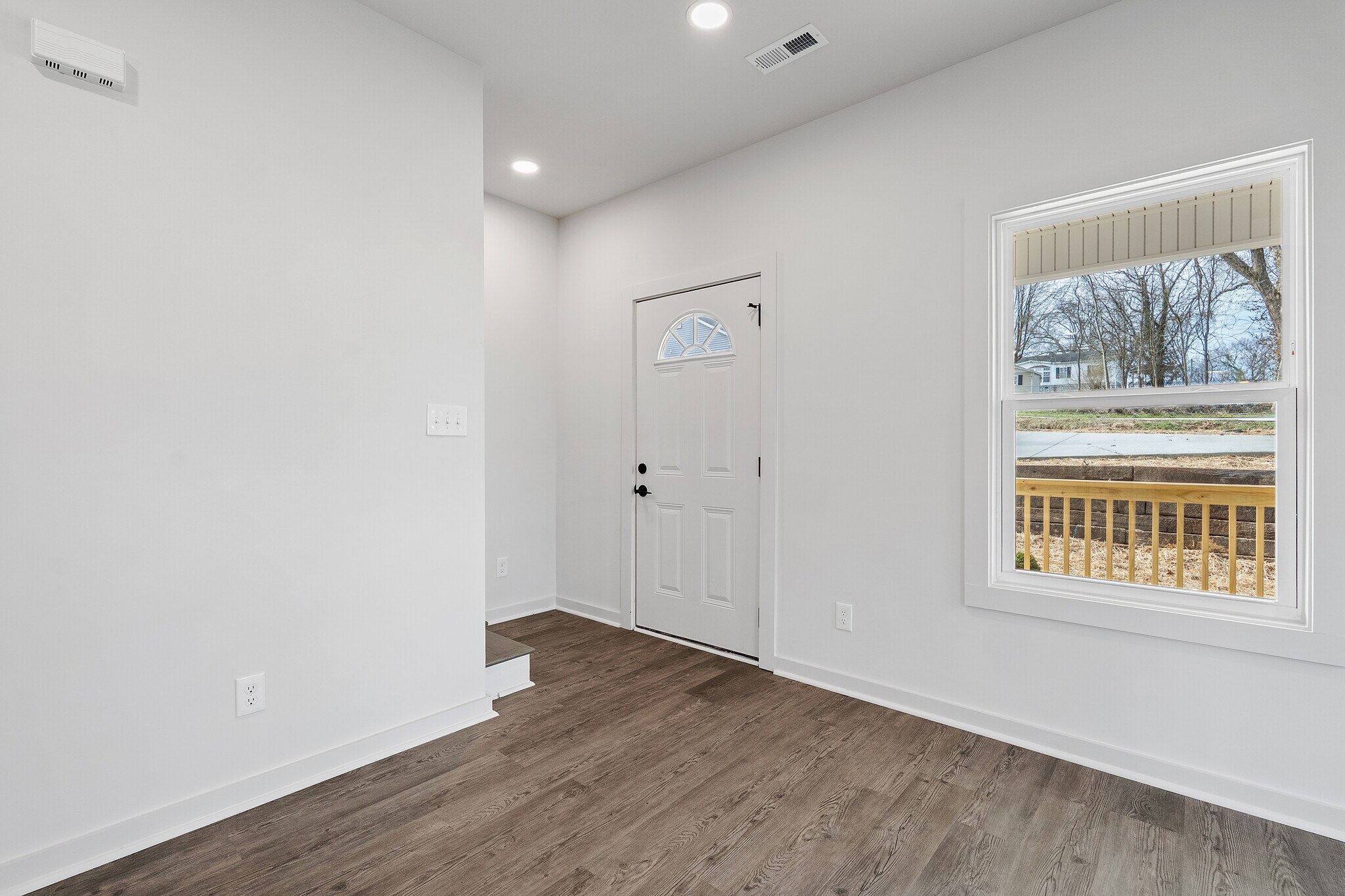 Building Photo - 4621 Julian St