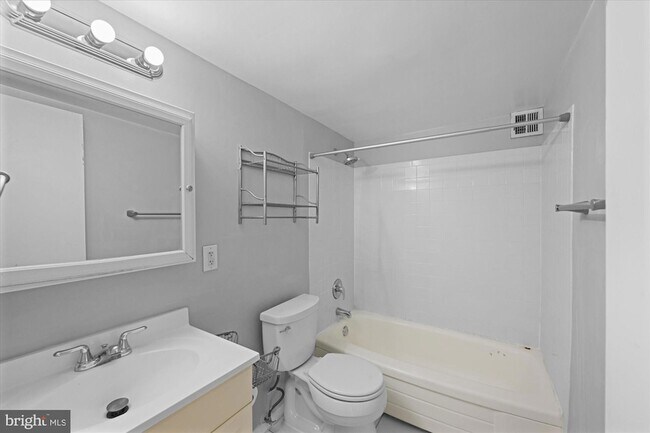 Building Photo - 4 S Van Dorn St