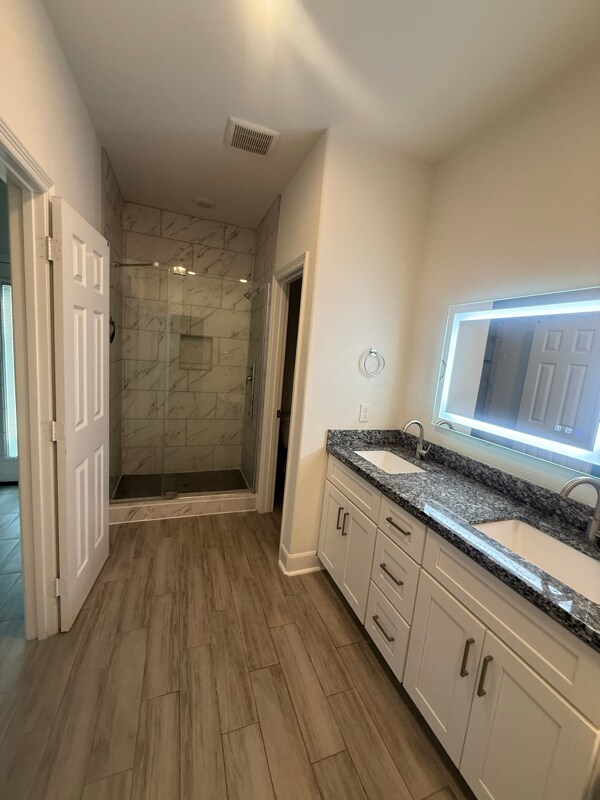 Building Photo - 4506 Aledo St