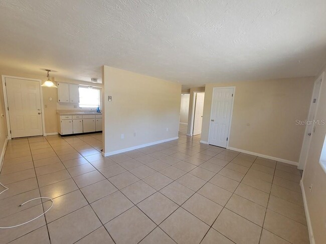 Building Photo - 5800 Madison St