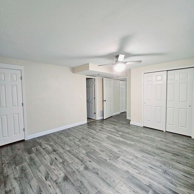 Building Photo - 4-Bedroom Home in Briargate Neighborhood!