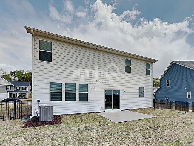 Building Photo - 113 Ashton Dr