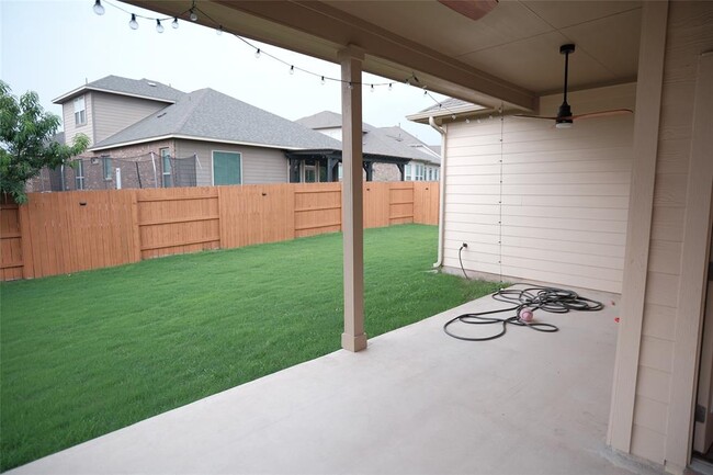 Building Photo - 3357 Pablo Cir