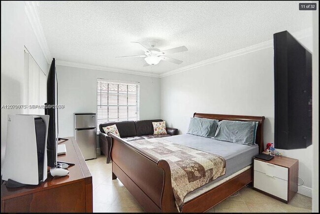 Building Photo - 10521 Mahogany Key Cir