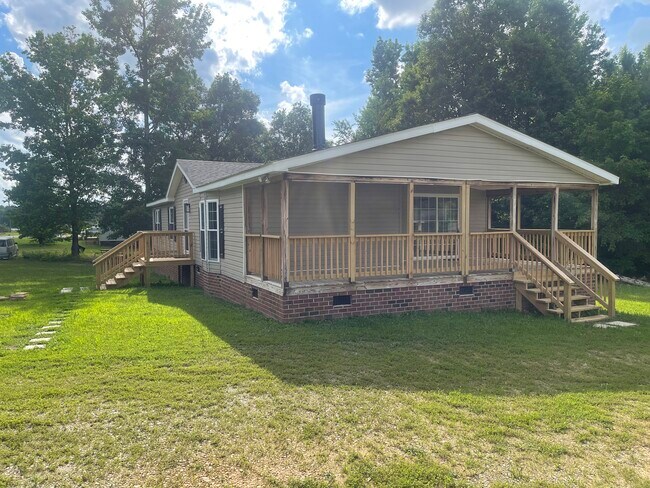 Building Photo - 1371 Reed Rd