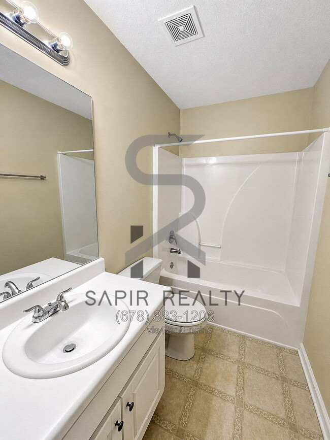 Building Photo - 3174 Glenloch Pl