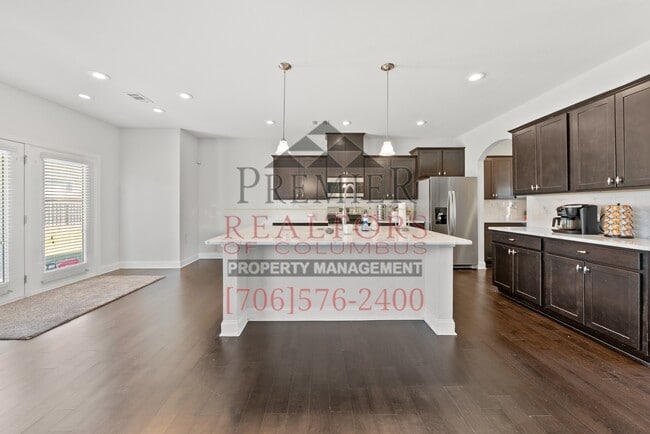 Building Photo - 7125 Double Pine Ct