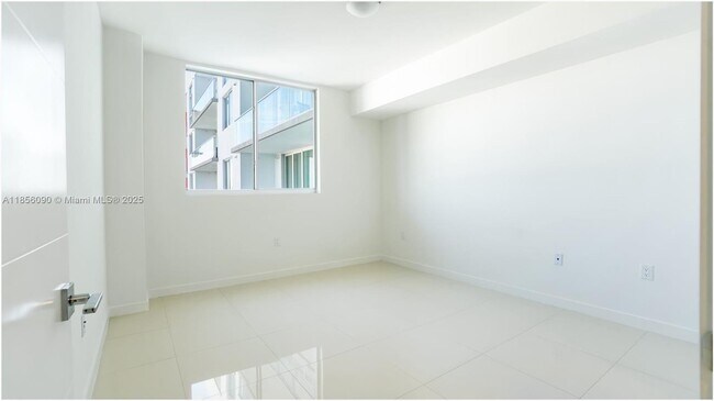Building Photo - 7825 NW 107th Ave