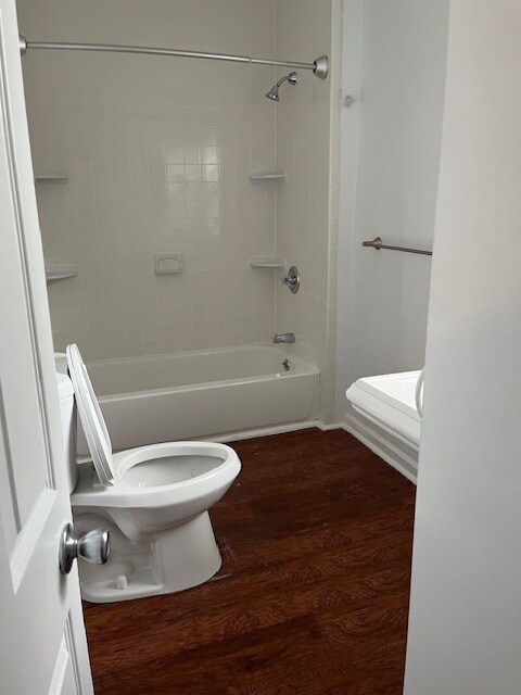 large bathroom - 1391 Park Ave