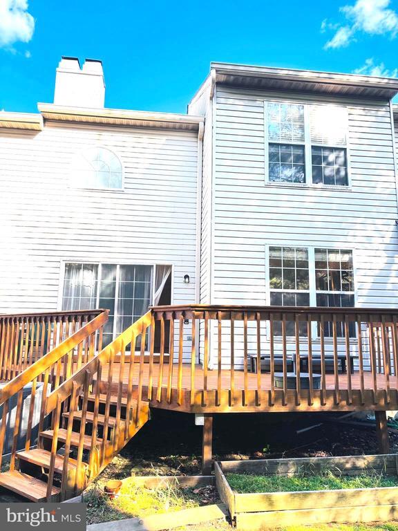 Building Photo - 9 Essex Ct