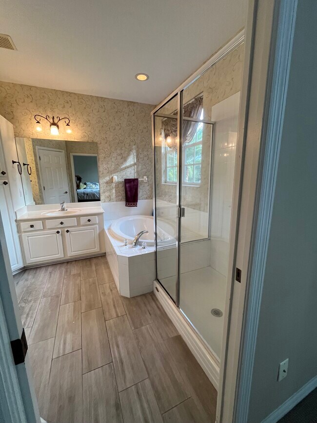 Building Photo - 14467 Mirabelle Vista Cir