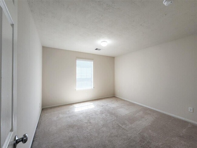 Building Photo - 15107 Sequoia Meadow Ct