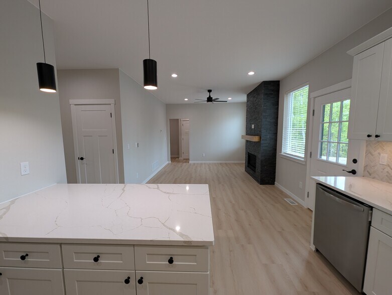 Kitchen facing Living Room - 1983 S Alliance Country Dr