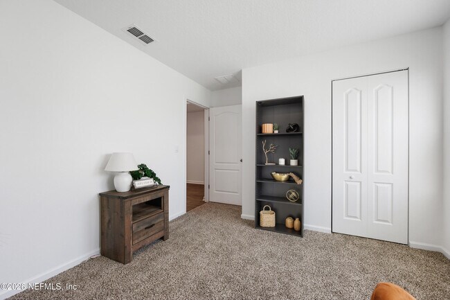 Building Photo - 2223 Setting Sun Wy