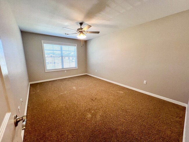 Building Photo - 6705 MARIBETTE RD