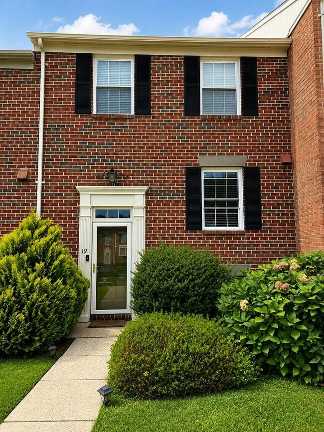 Building Photo - 19 Killadoon Ct