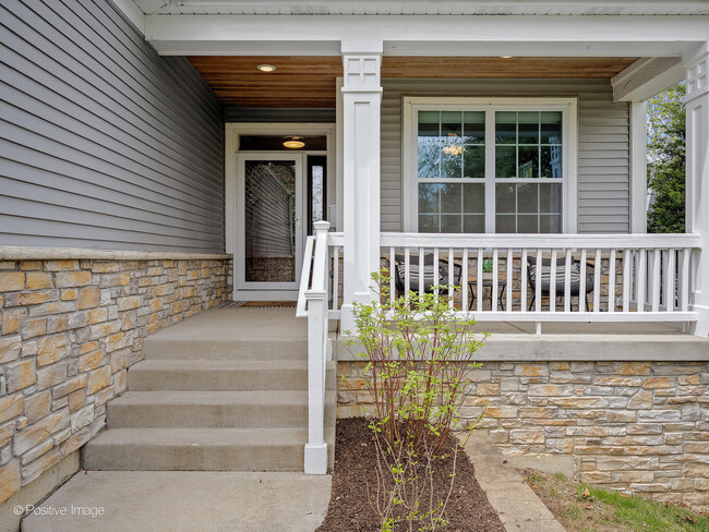 Building Photo - 212 S Wilmette Ave