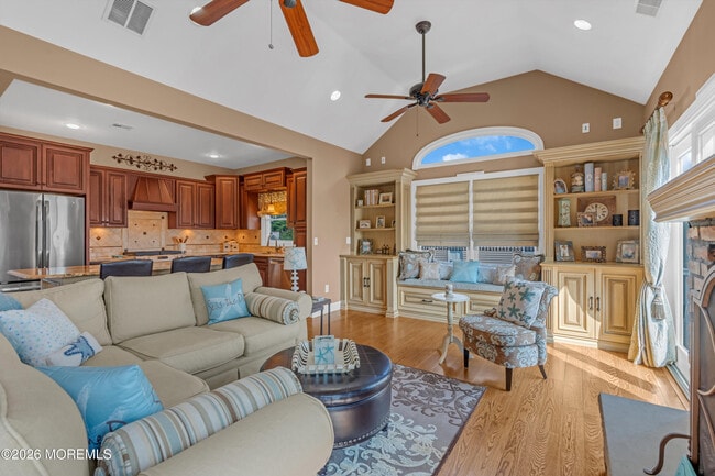 Building Photo - 11 Luppatatong Ave