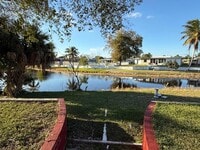 Building Photo - 1231 W River Dr