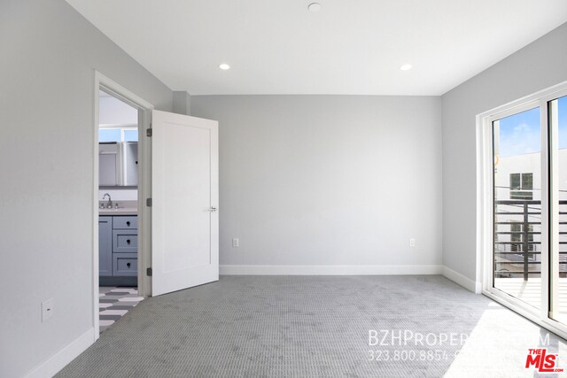 Building Photo - 6032 1/2 Romaine St.-4