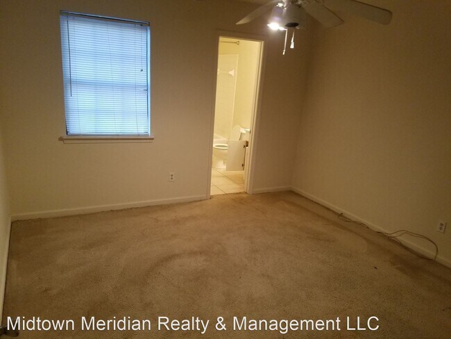 Building Photo - 2 br, 2 bath House - 1322 Burgess Dr