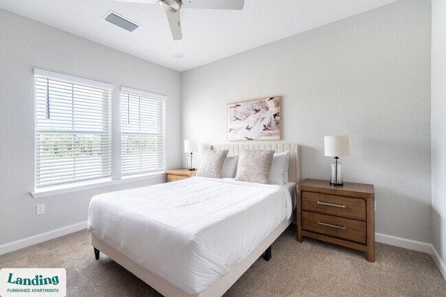 Building Photo - 84 San Filippo Dr SE