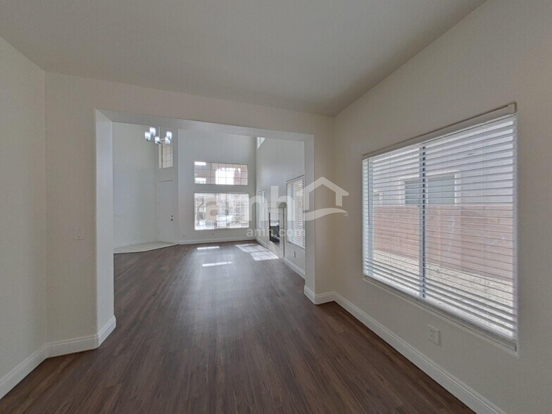 Building Photo - 2974 E Gables Vale Ct