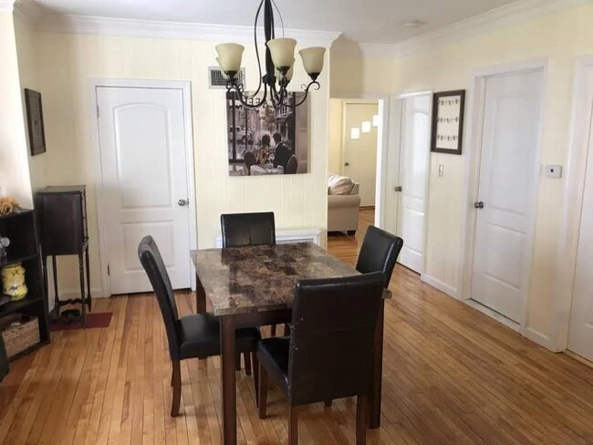 Building Photo - 83 Coburn Ave