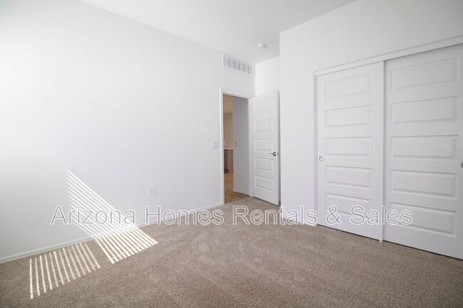 Building Photo - 12195 Patricia Ann Dr