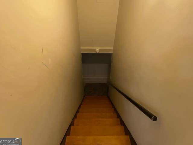 Building Photo - 501 Wilbanks St