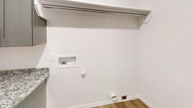 Building Photo - 2617 Aldrich Rd