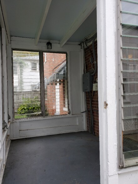 Building Photo - 4912 Chamberlayne Ave