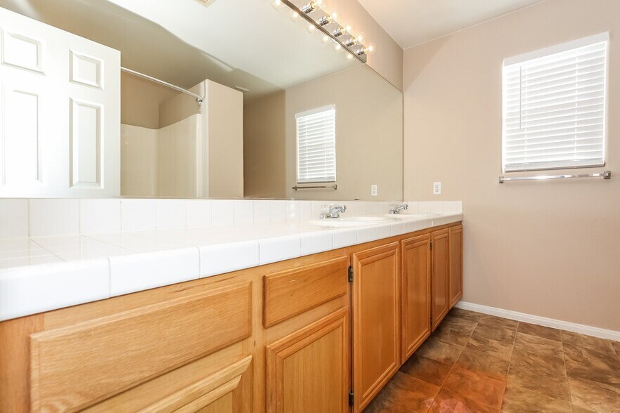 Building Photo - 5426 Silent Path Way