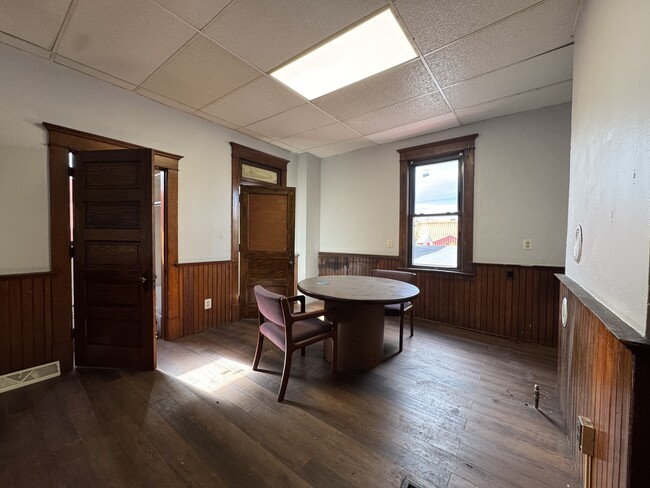 Building Photo - 124 Fayette St