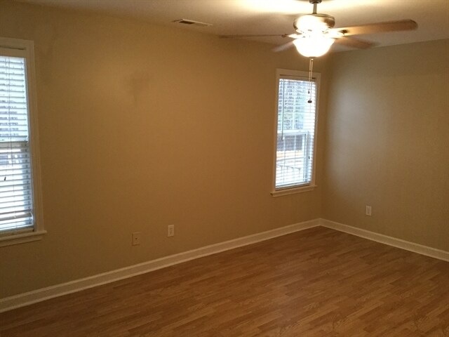Building Photo - 3805 Lodgepole Ln